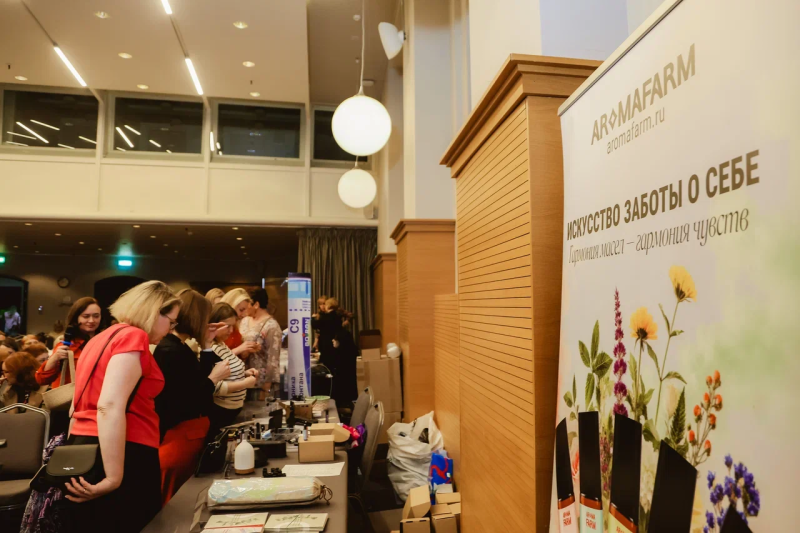 Второй форум «В здоровом теле» собрал экспертов, которые связали энергию клеток, эмоции и красоту